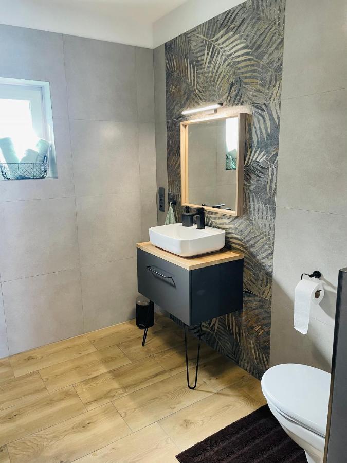M.F. Apartment Znojmo Bagian luar foto